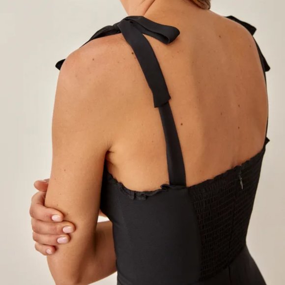 Reformation Nikita Dress in Black - Picture 4 of 8